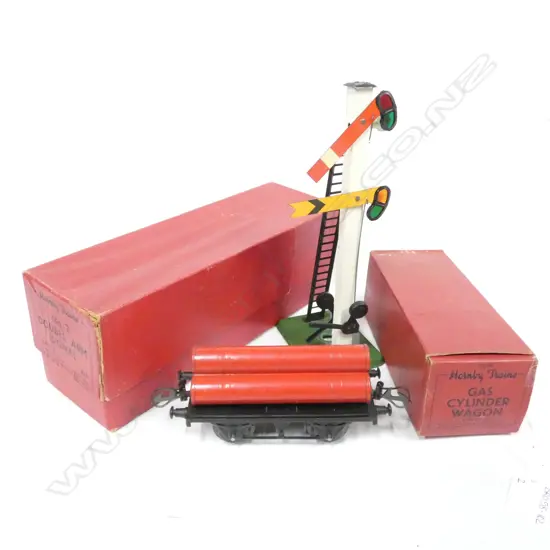 TWO BOXED HORNBY PIECES; GAS CYLINDER WAGON & NO. 2 DOUBLE ARM SIGNAL